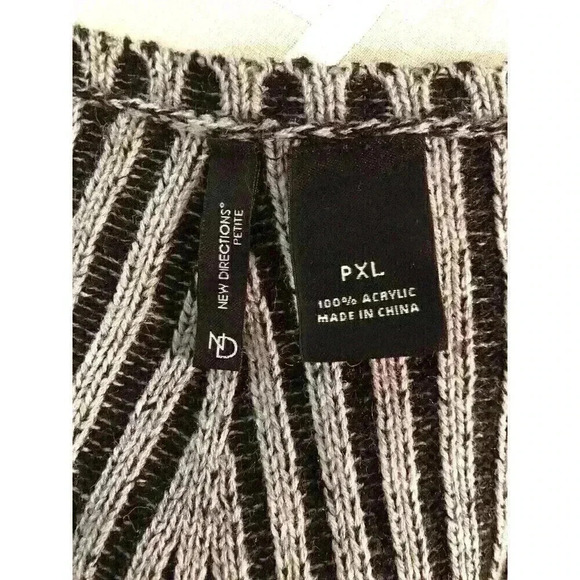 New Directions Belk Brand PXL Black Gray Stripe Sweater Asymetrical Hem - Picture 4 of 4